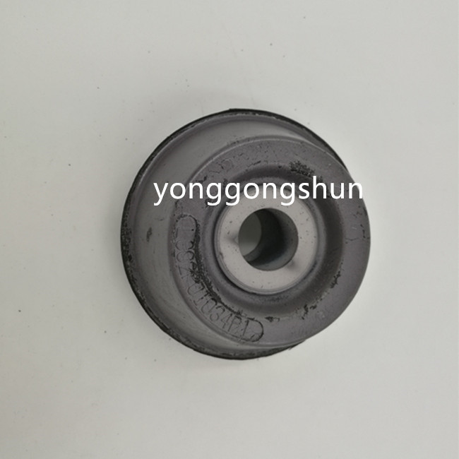 LC02P01034P1 SK330-6E發動機機腳膠